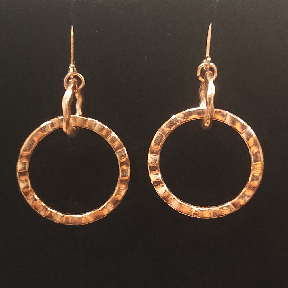 Rose Gold Tone Hammered Dangle Hoop Earrings Pierced Leverback Garold C Miller - Picture 2 of 4